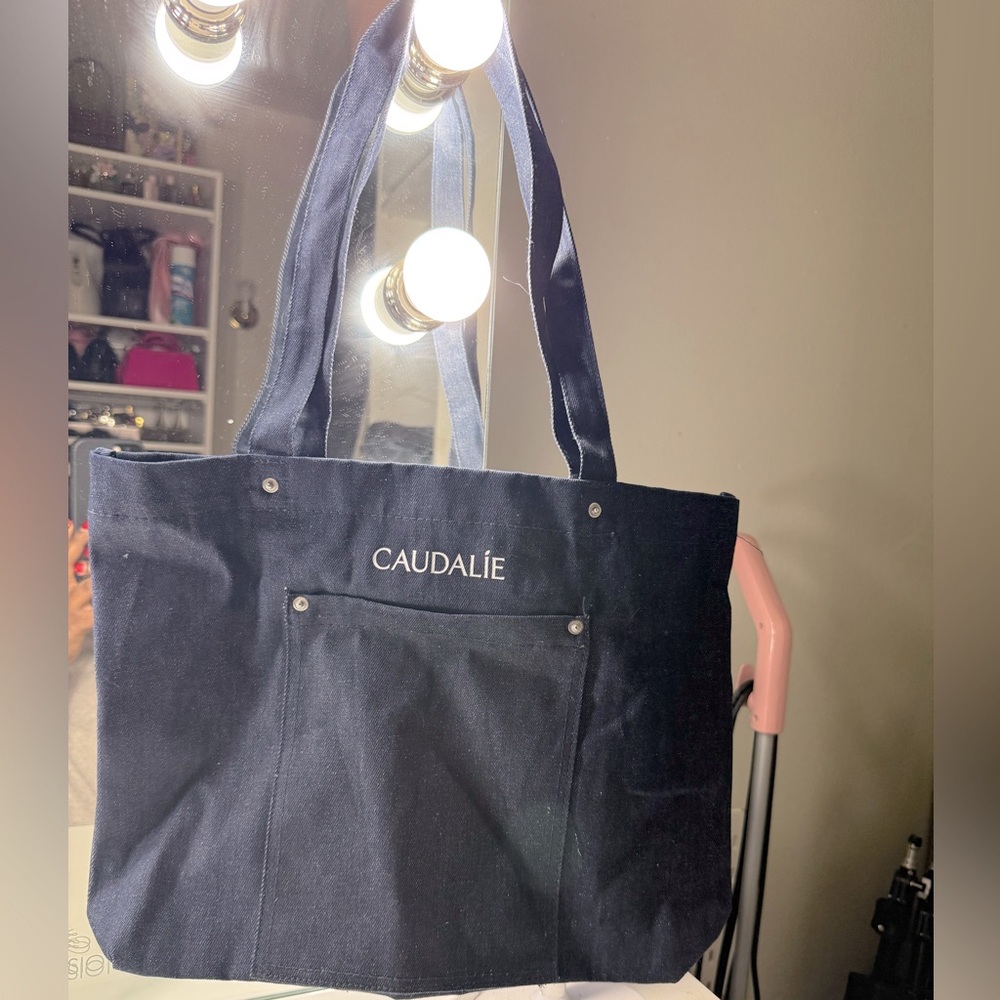 Caudalie bag
